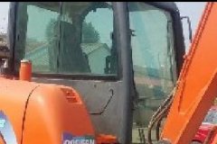 写歌200首人气值近千万浏阳铲车司机彭望荣“火”了